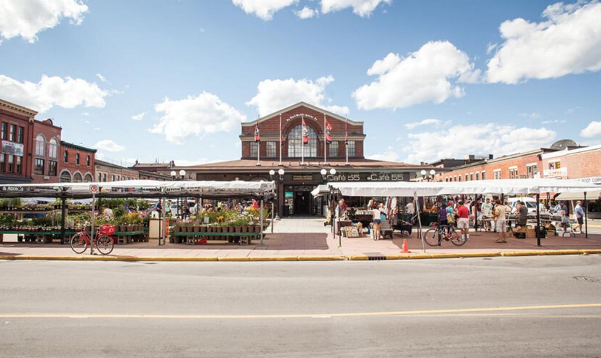 The exterior of Byward Market.
