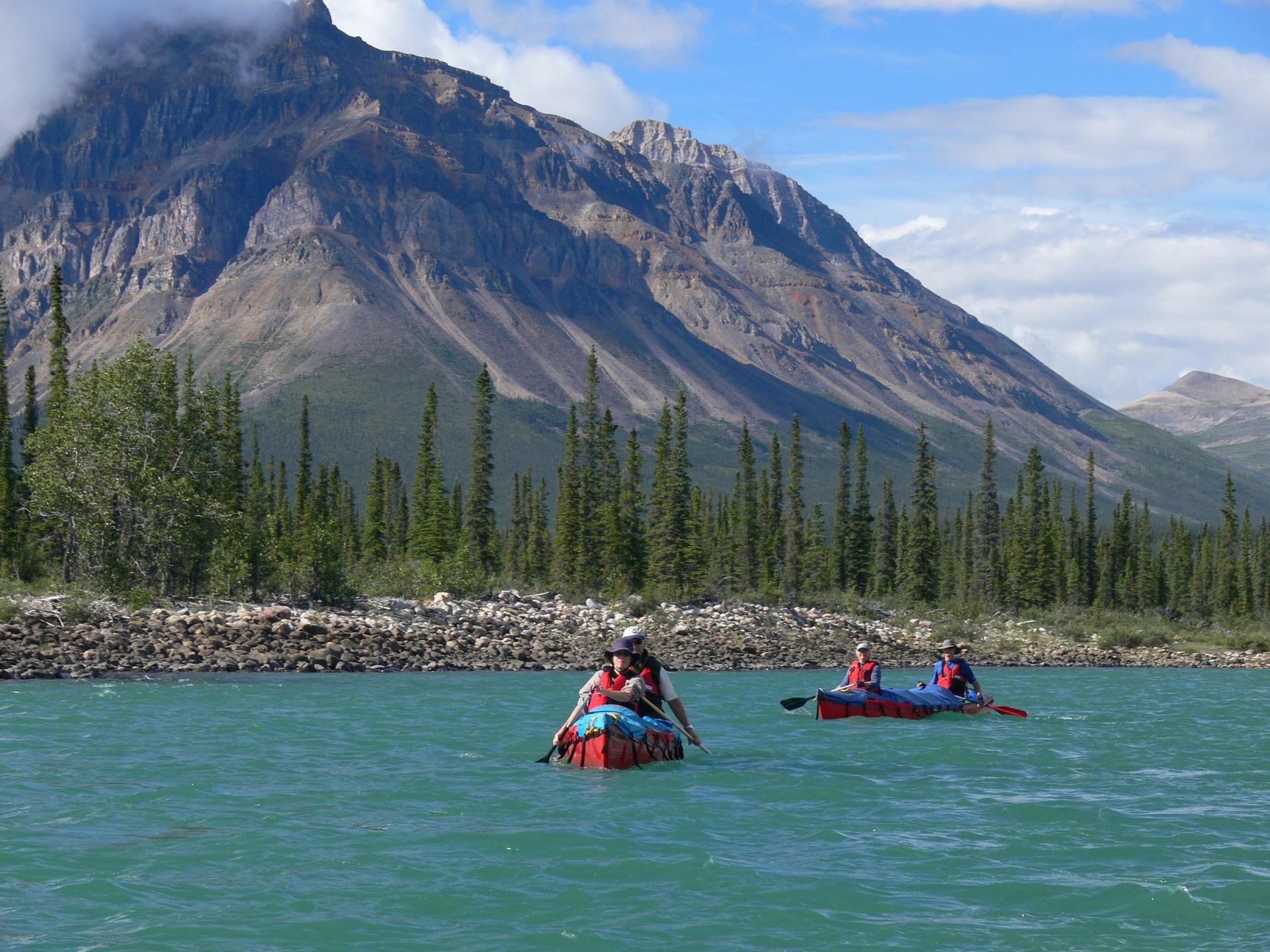 基尔河 - 图片来源:Canoe North Adventures